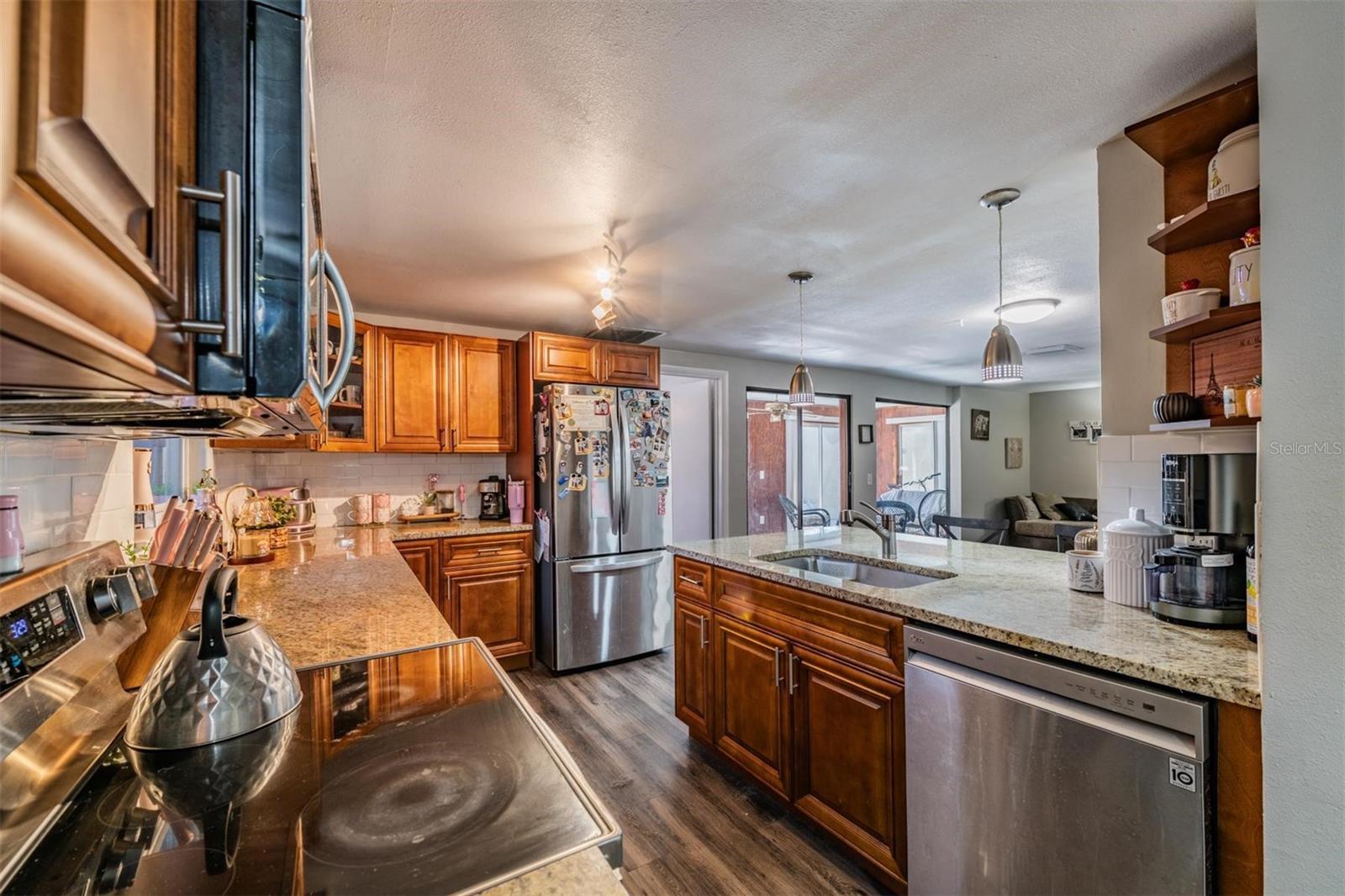 BEACON WOODS VILLAGE - Residential