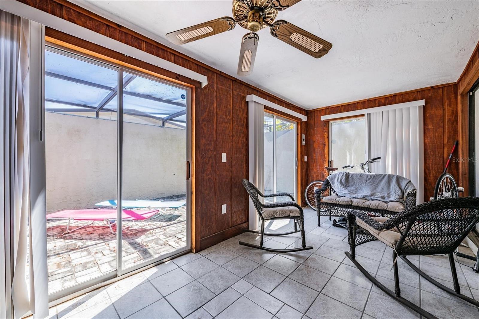 BEACON WOODS VILLAGE - Residential