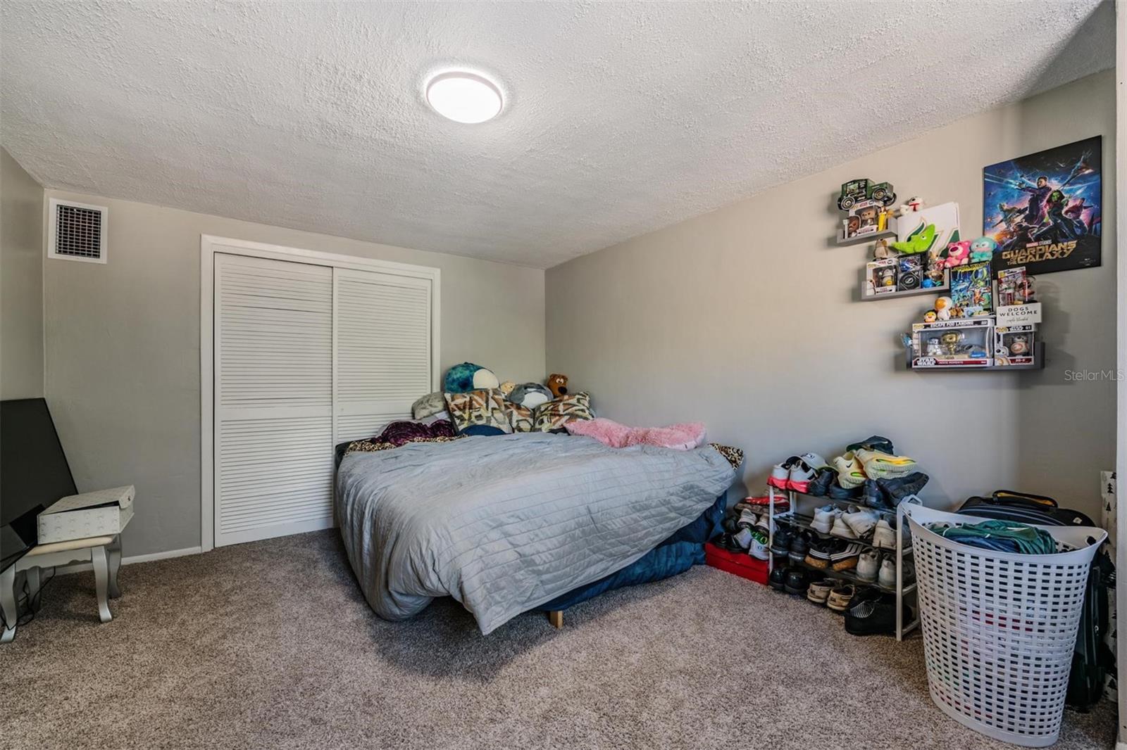 BEACON WOODS VILLAGE - Residential