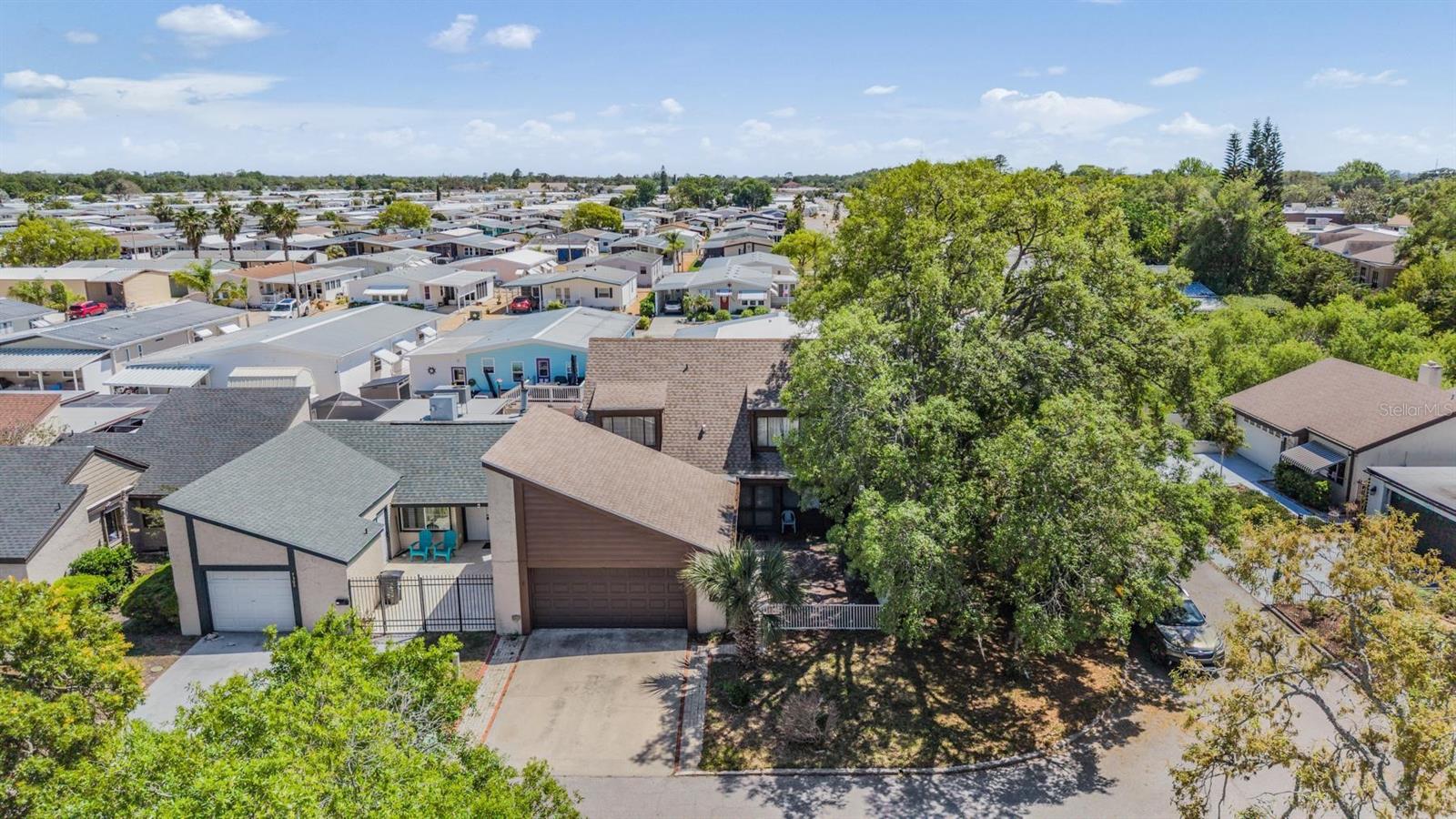 BEACON WOODS VILLAGE - Residential