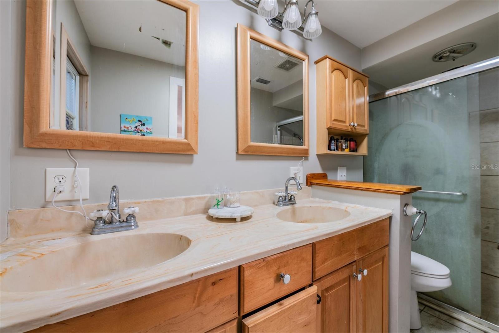 BEACON WOODS VILLAGE - Residential