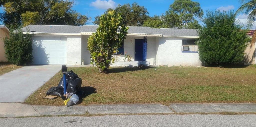 Photo of 5305 Hawk Drive, Holiday, FL 34690 (MLS # TB8521053)