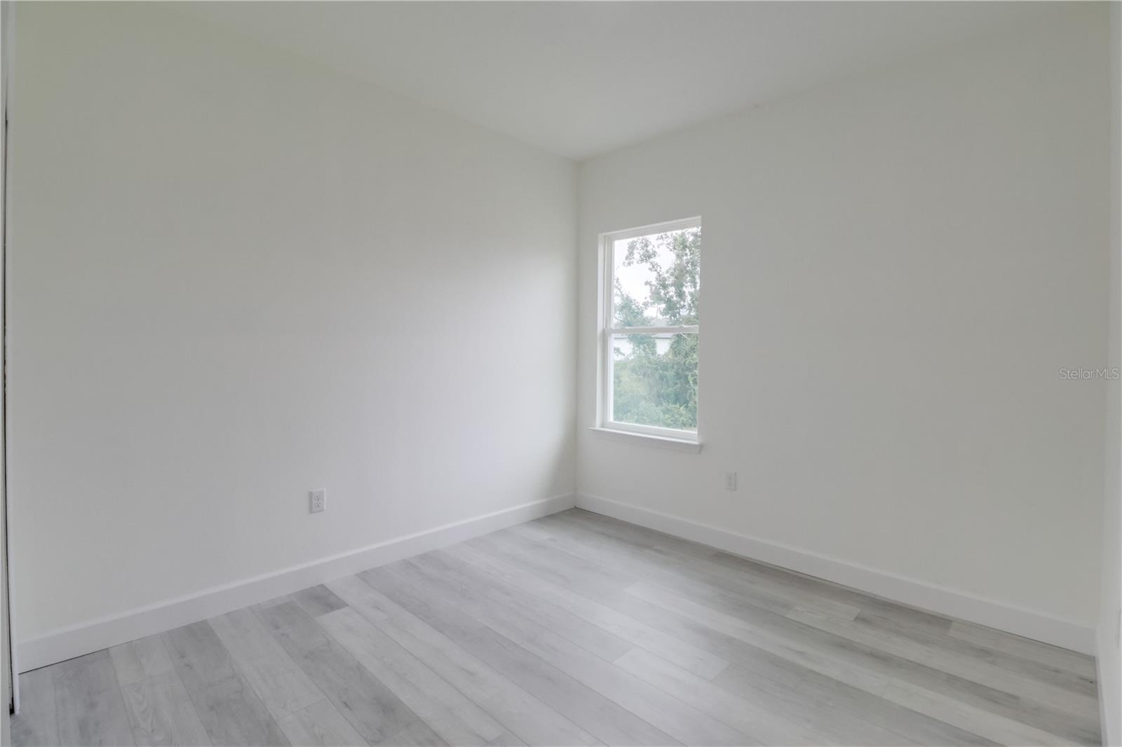 MARION OAKS UN 03 - Residential Lease