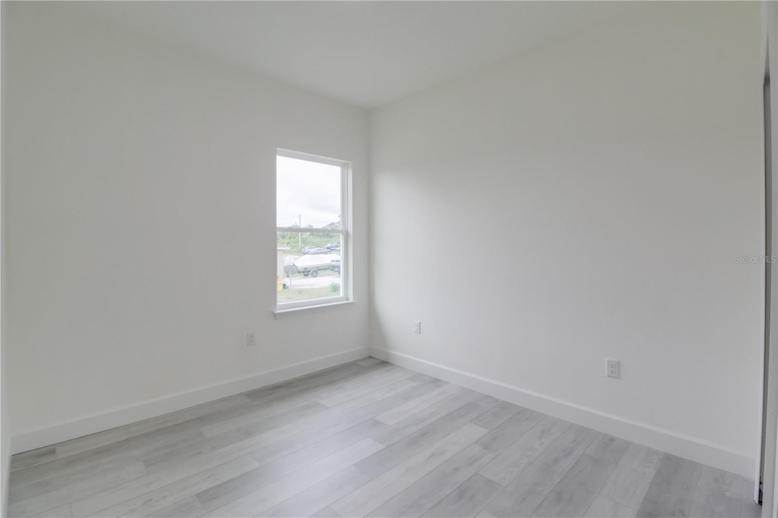 MARION OAKS UN 03 - Residential Lease