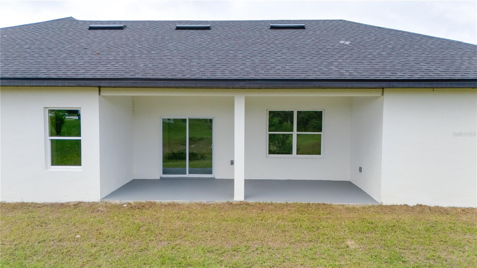 MARION OAKS UN 03 - Residential Lease