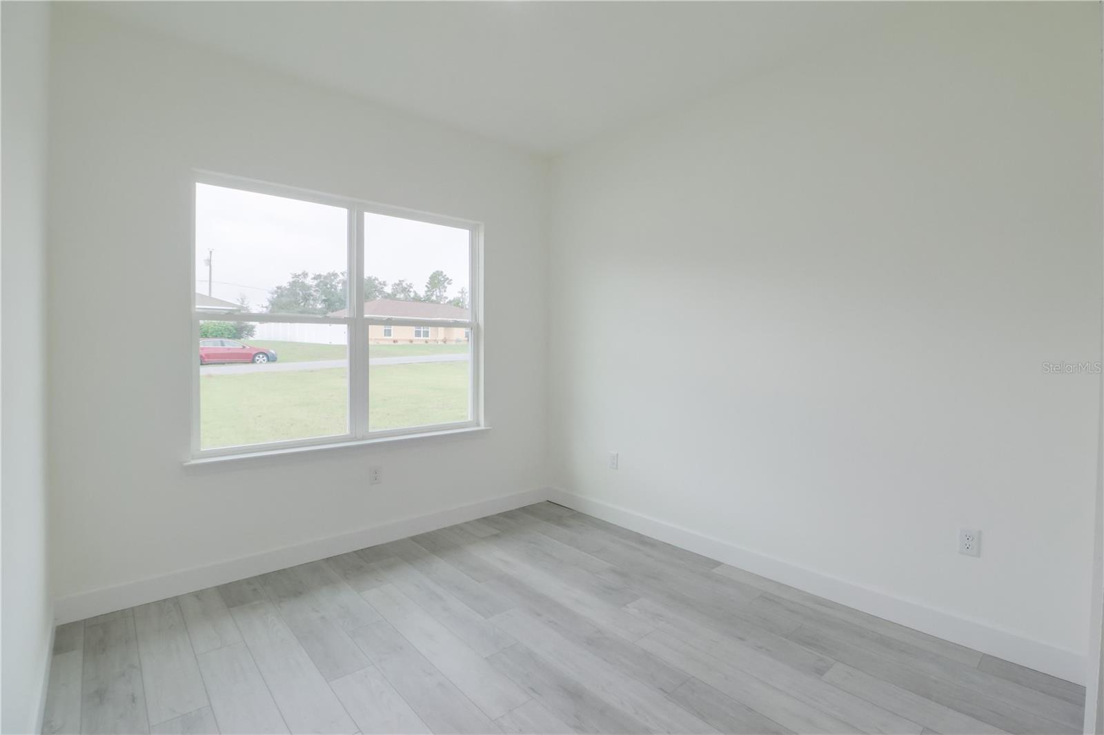 MARION OAKS UN 03 - Residential Lease