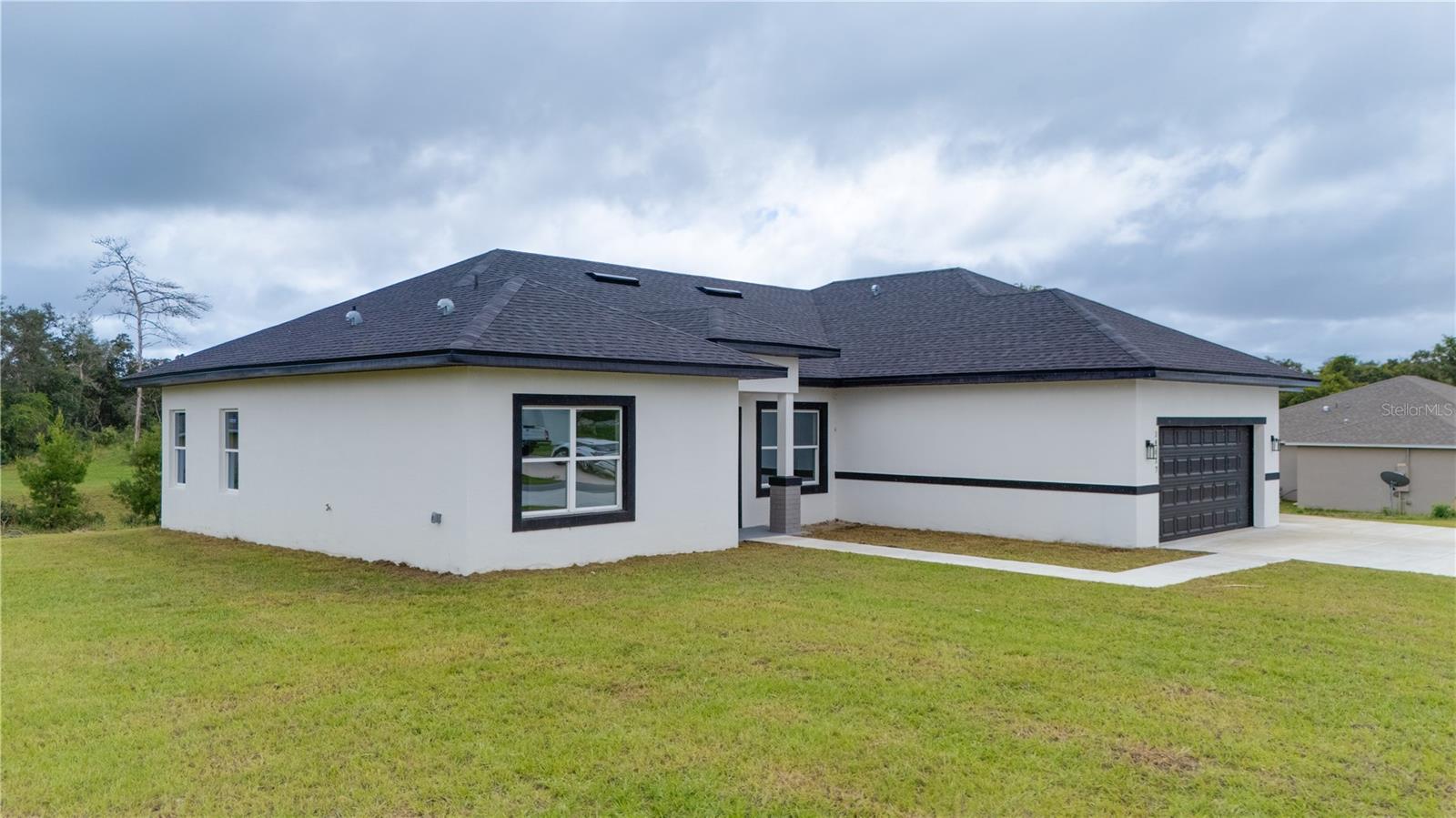 MARION OAKS UN 03 - Residential Lease