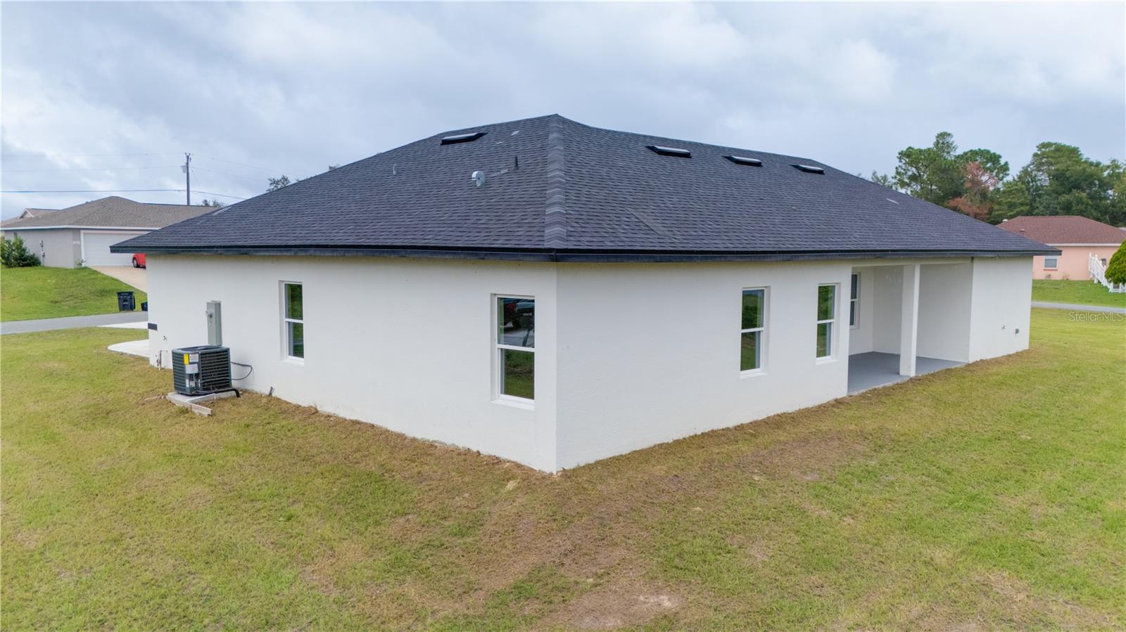 MARION OAKS UN 03 - Residential Lease