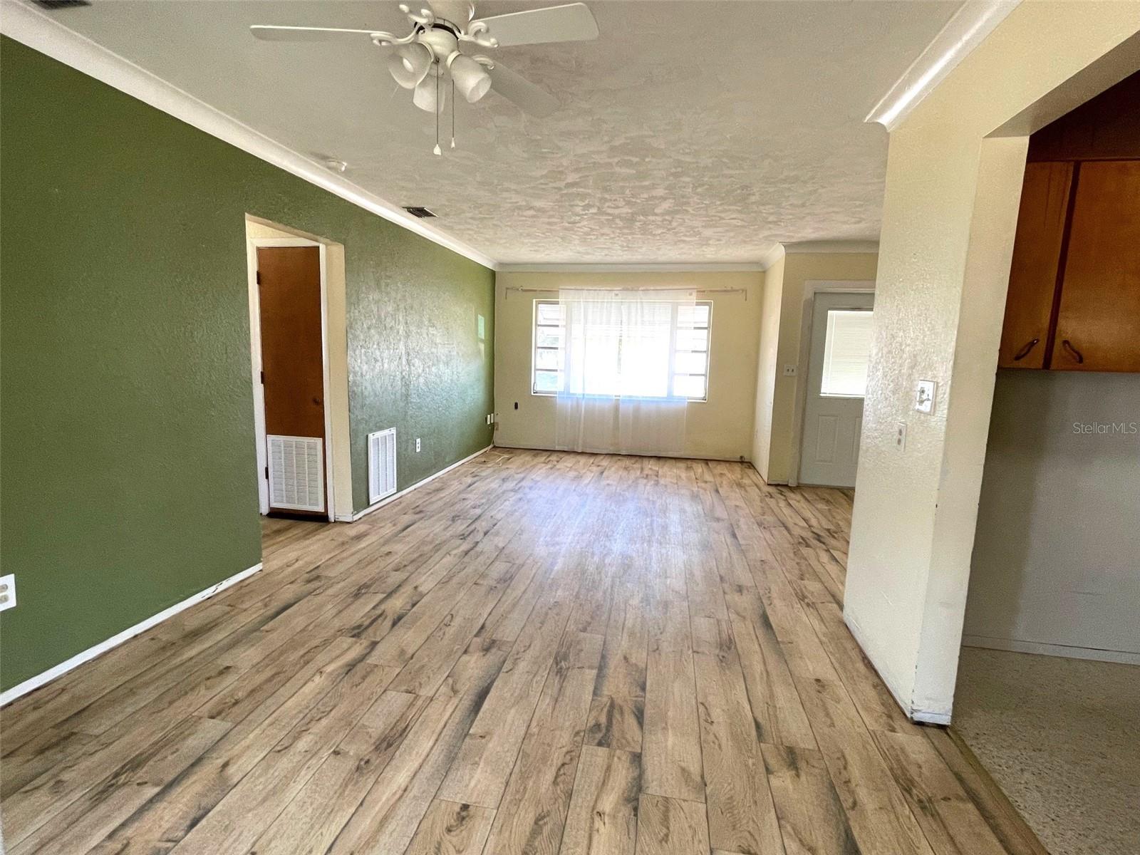 TANGELO PARK FIRST ADD - Residential