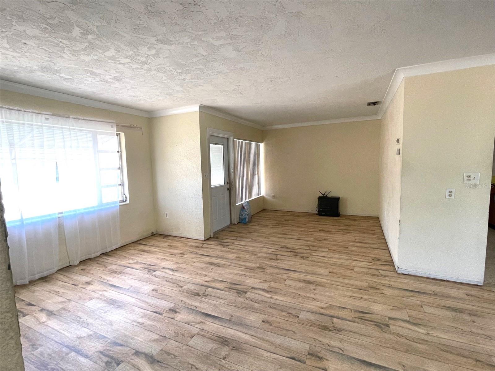 TANGELO PARK FIRST ADD - Residential