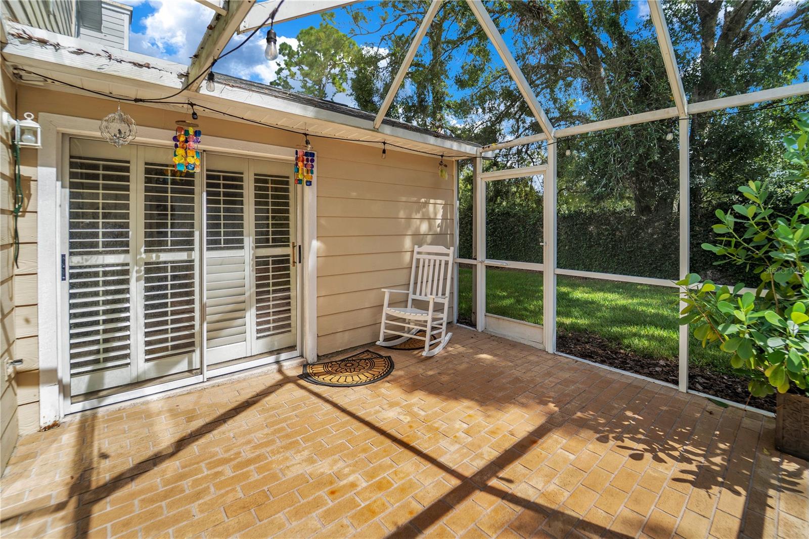 TAMPA PALMS AREA 2 UNIT 5B - Residential