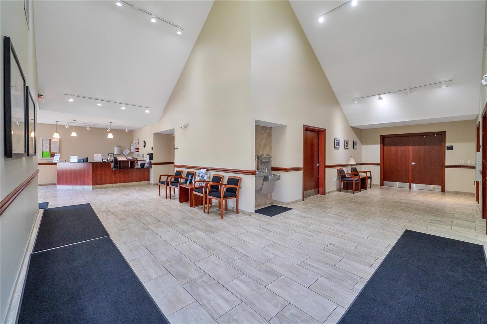 TAMPA PALMS AREA 2 UNIT 5B - Residential