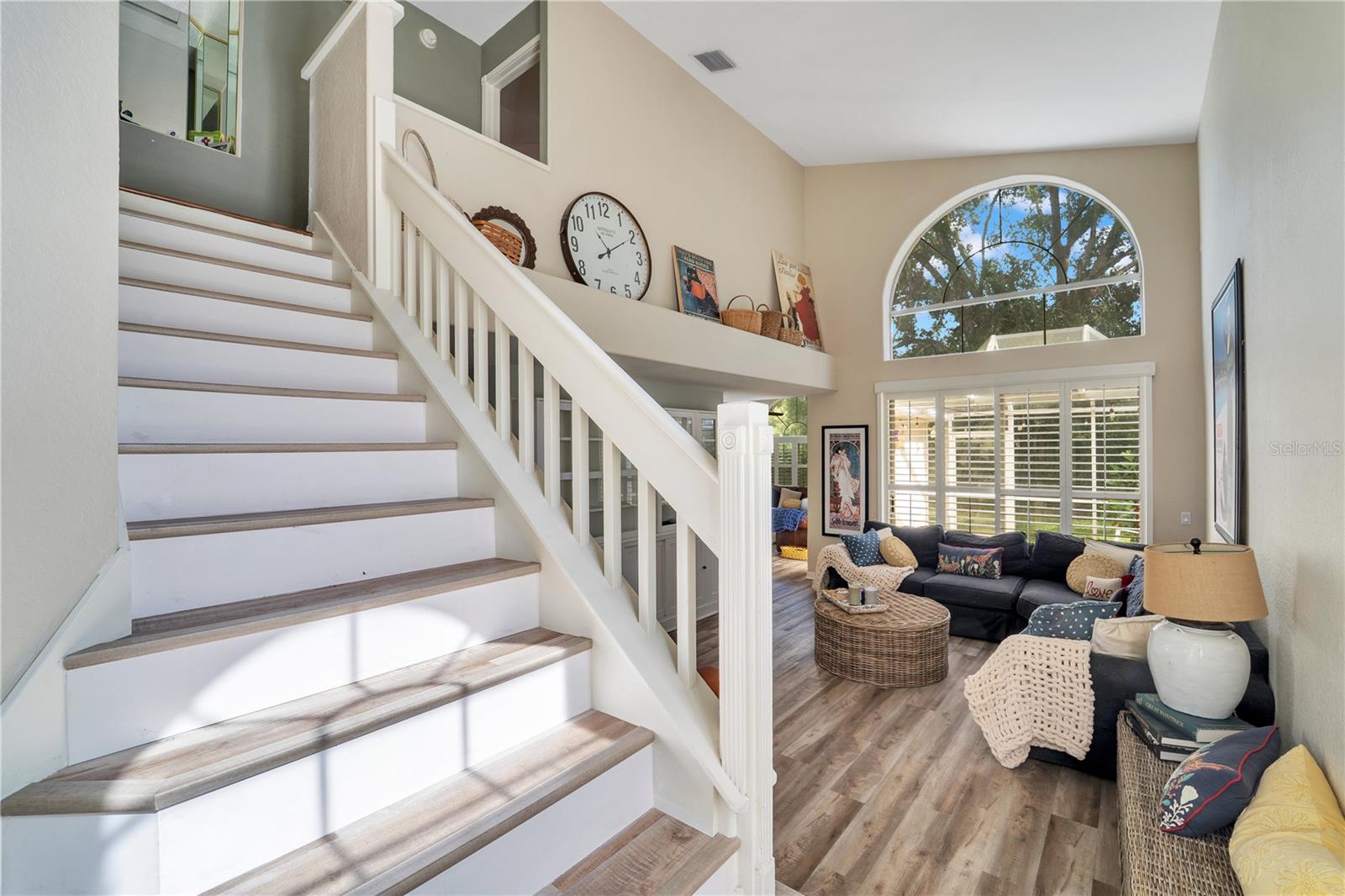 TAMPA PALMS AREA 2 UNIT 5B - Residential