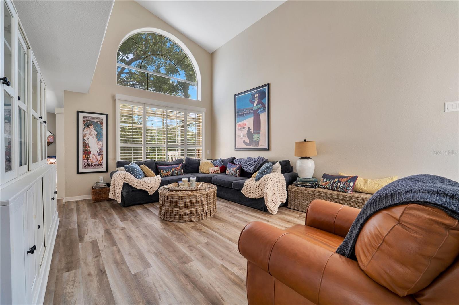 TAMPA PALMS AREA 2 UNIT 5B - Residential