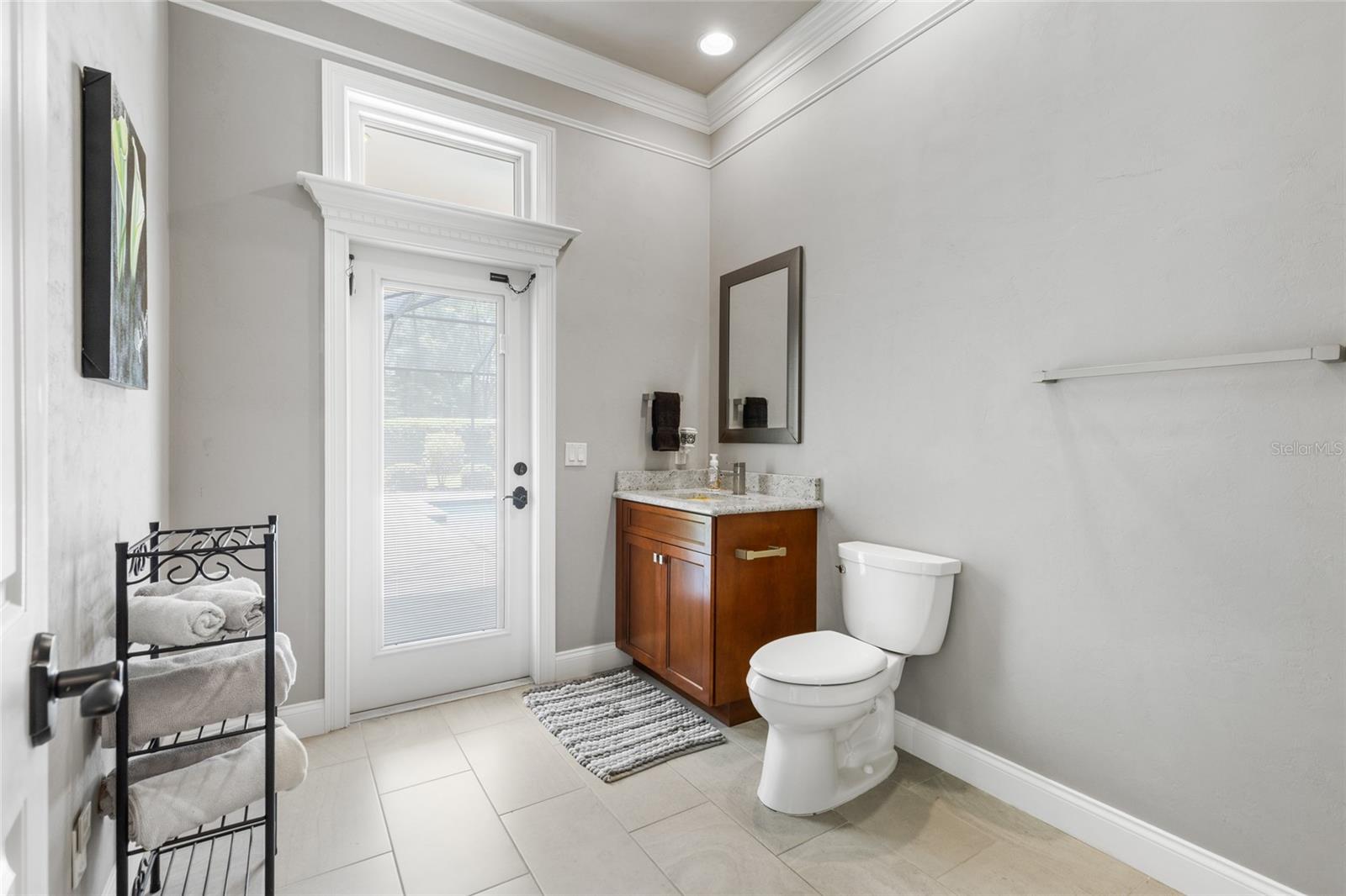 WYNDSONG MANOR - Residential