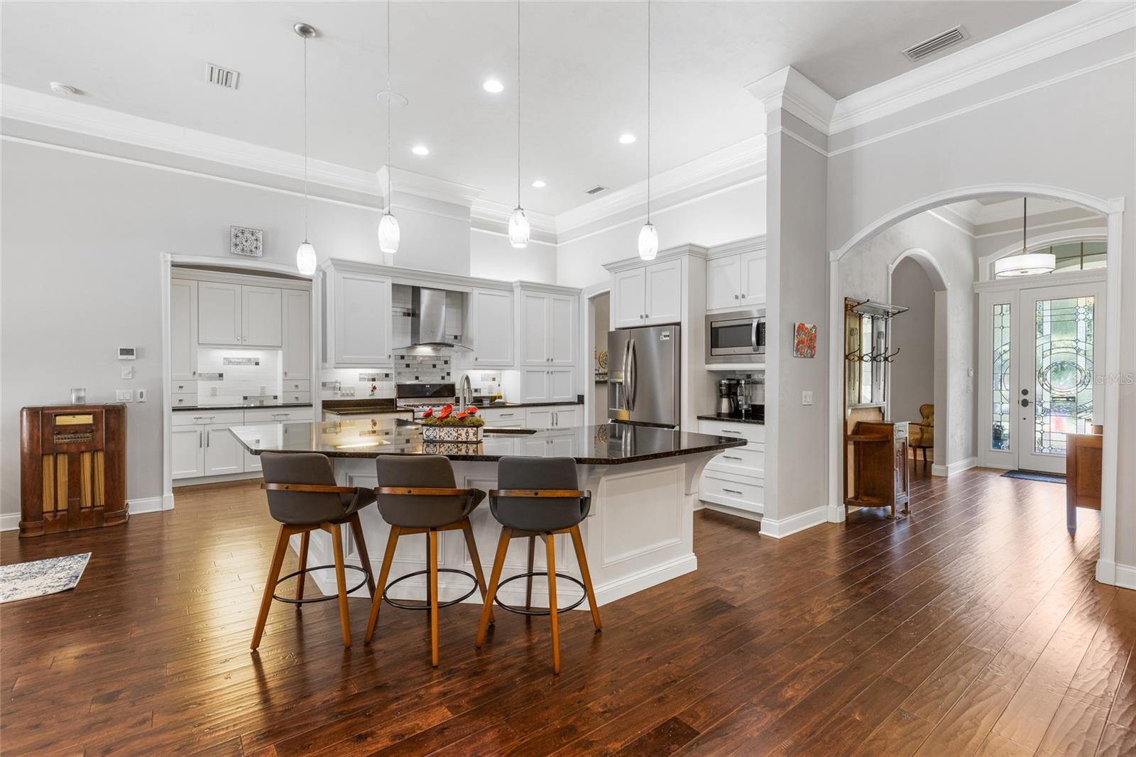 WYNDSONG MANOR - Residential