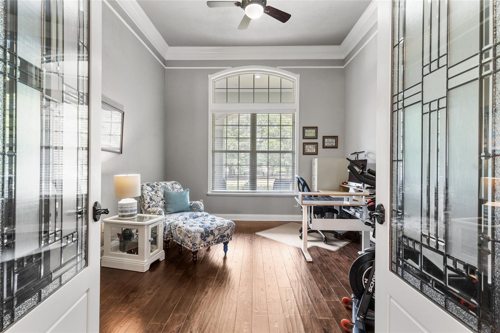 WYNDSONG MANOR - Residential