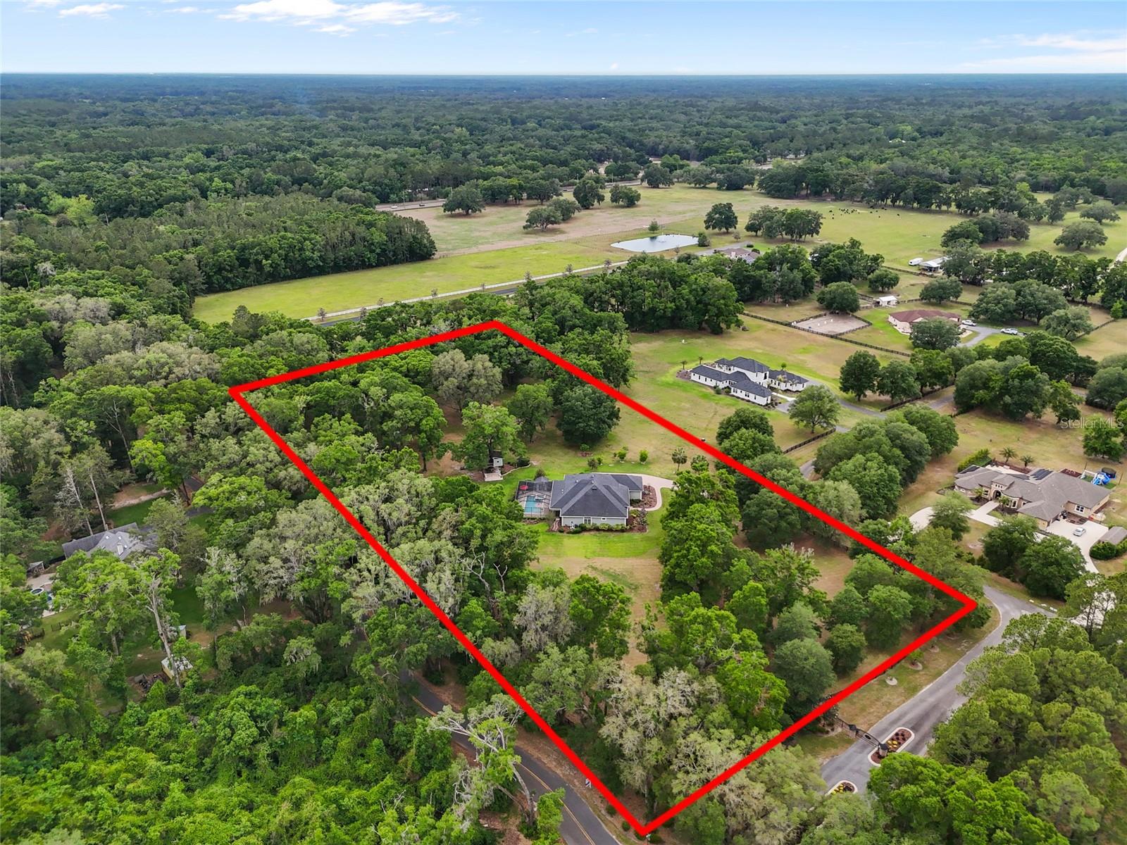 WYNDSONG MANOR - Residential