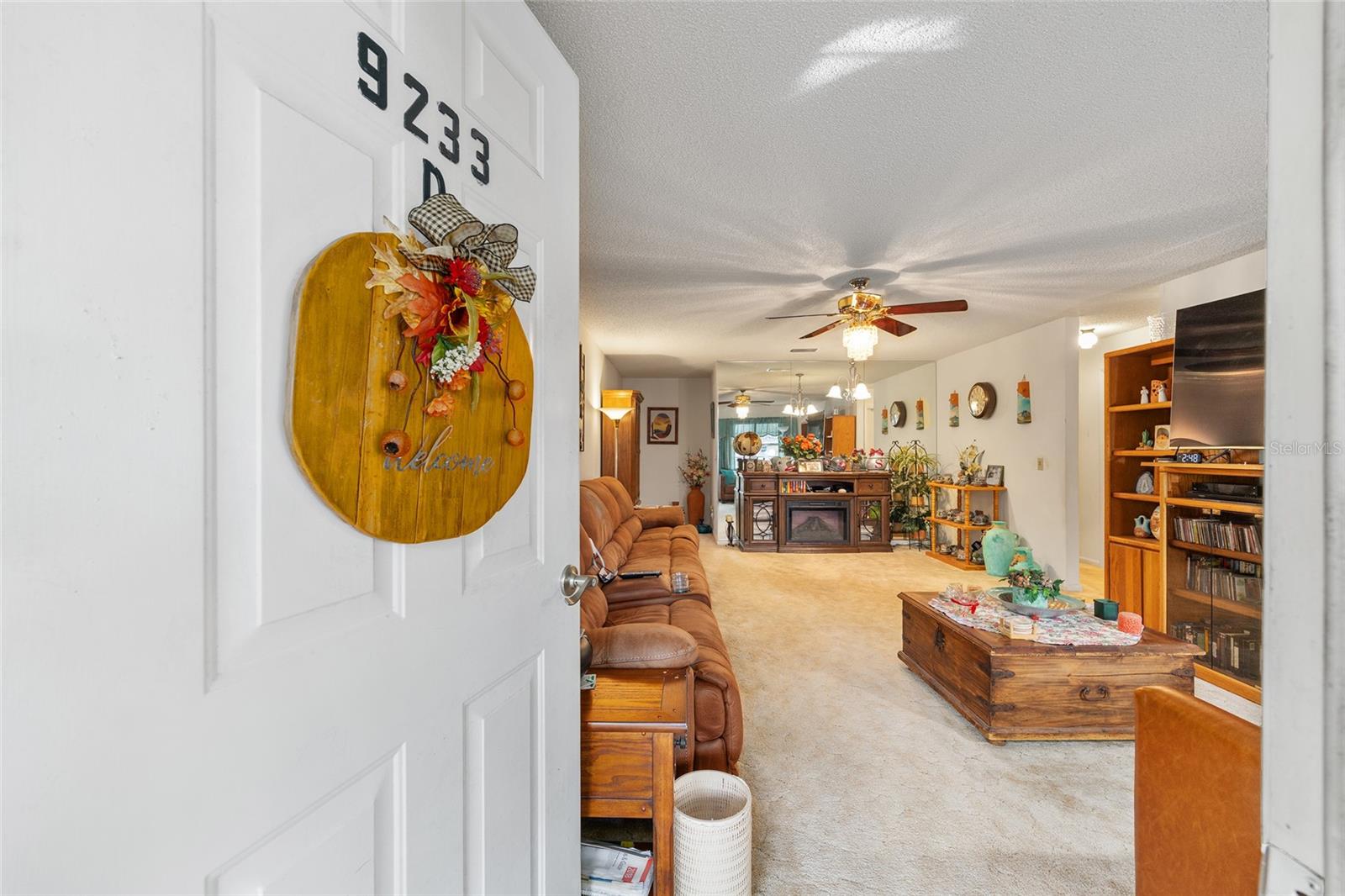 CIRCLE SQUARE WOODS - Residential