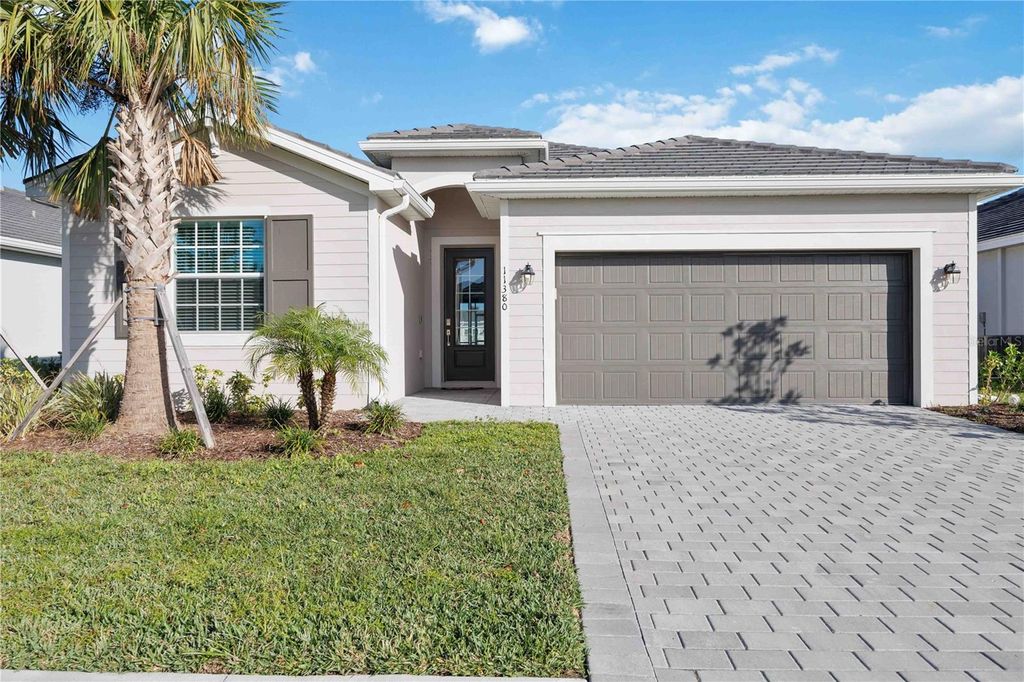 Photo of 11380 Burgundy Drive, Venice, FL 34293 (MLS # A4668159)