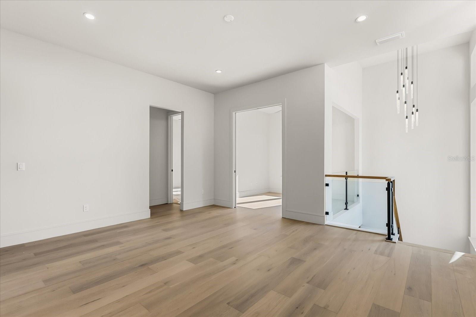 LAKE KILLARNEY SHORES - Residential