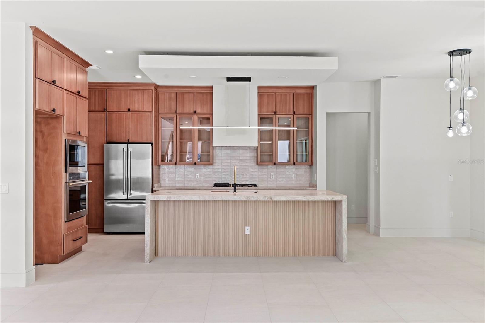 LAKE KILLARNEY SHORES - Residential