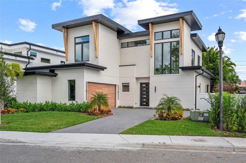 Photo of 607 Ellen Drive, Winter Park, FL 32789 (MLS # O6354269)