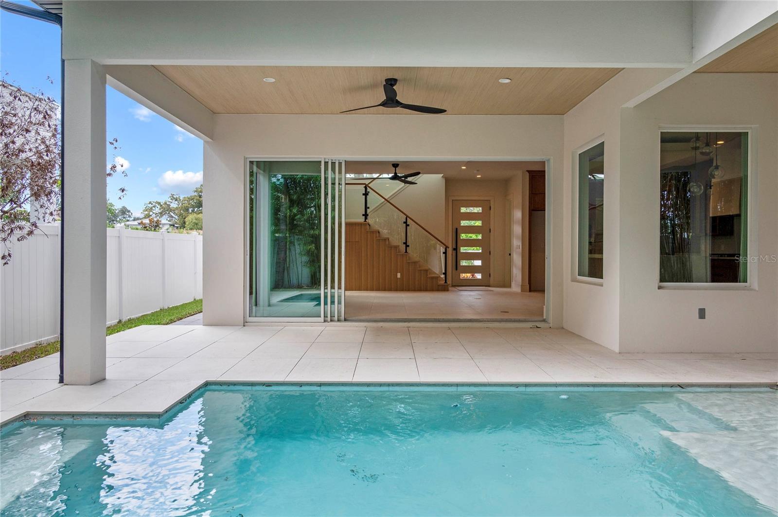 LAKE KILLARNEY SHORES - Residential