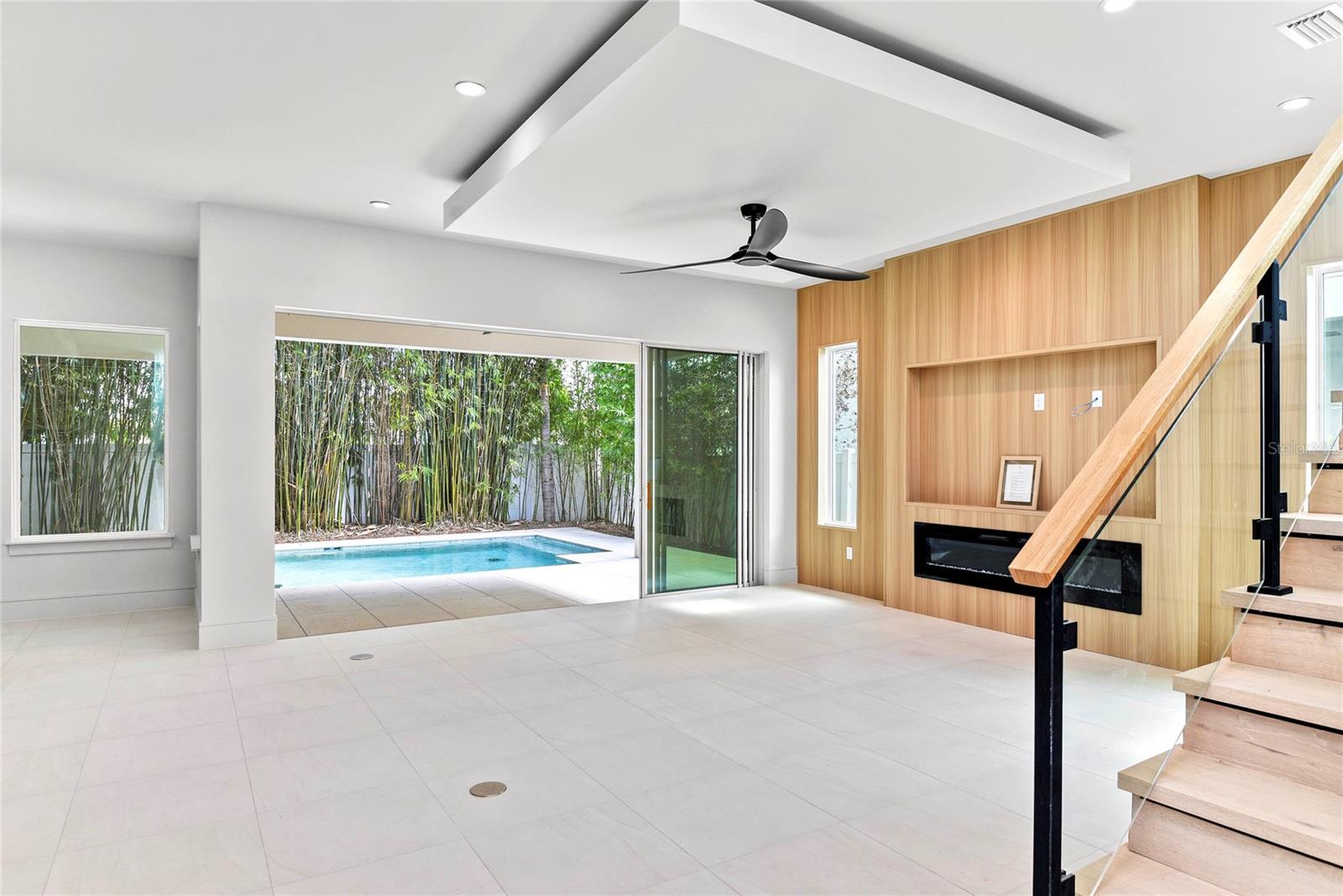 607 ELLEN DRIVE