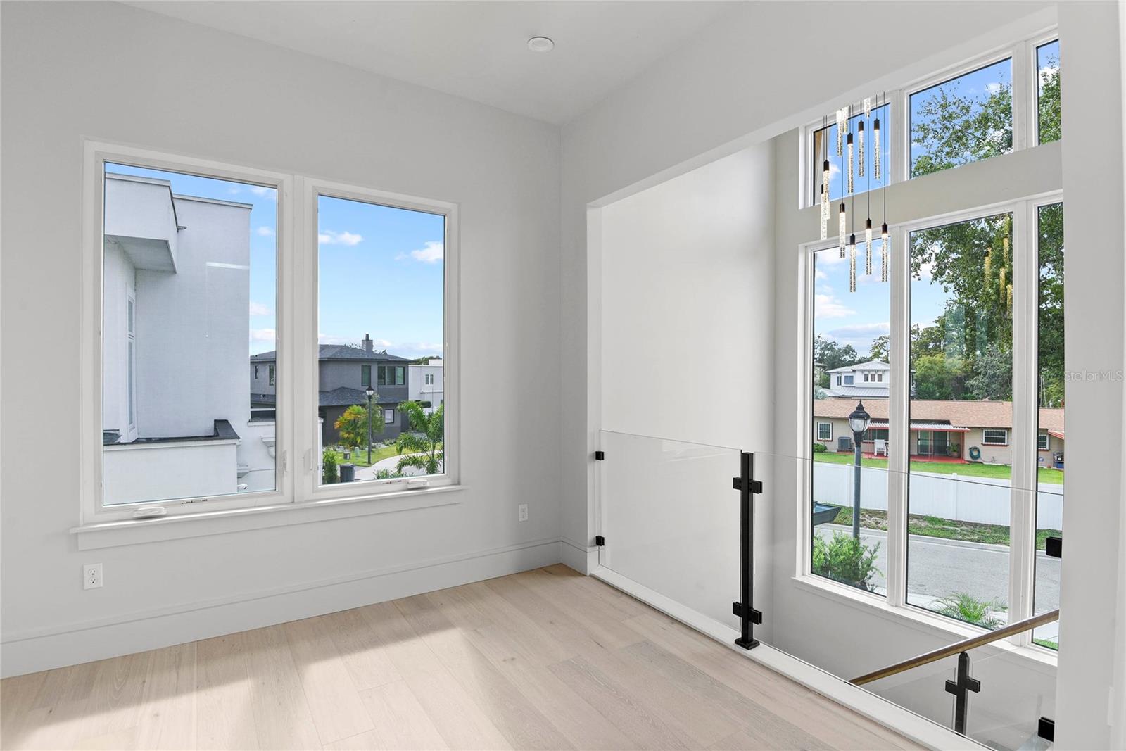 LAKE KILLARNEY SHORES - Residential