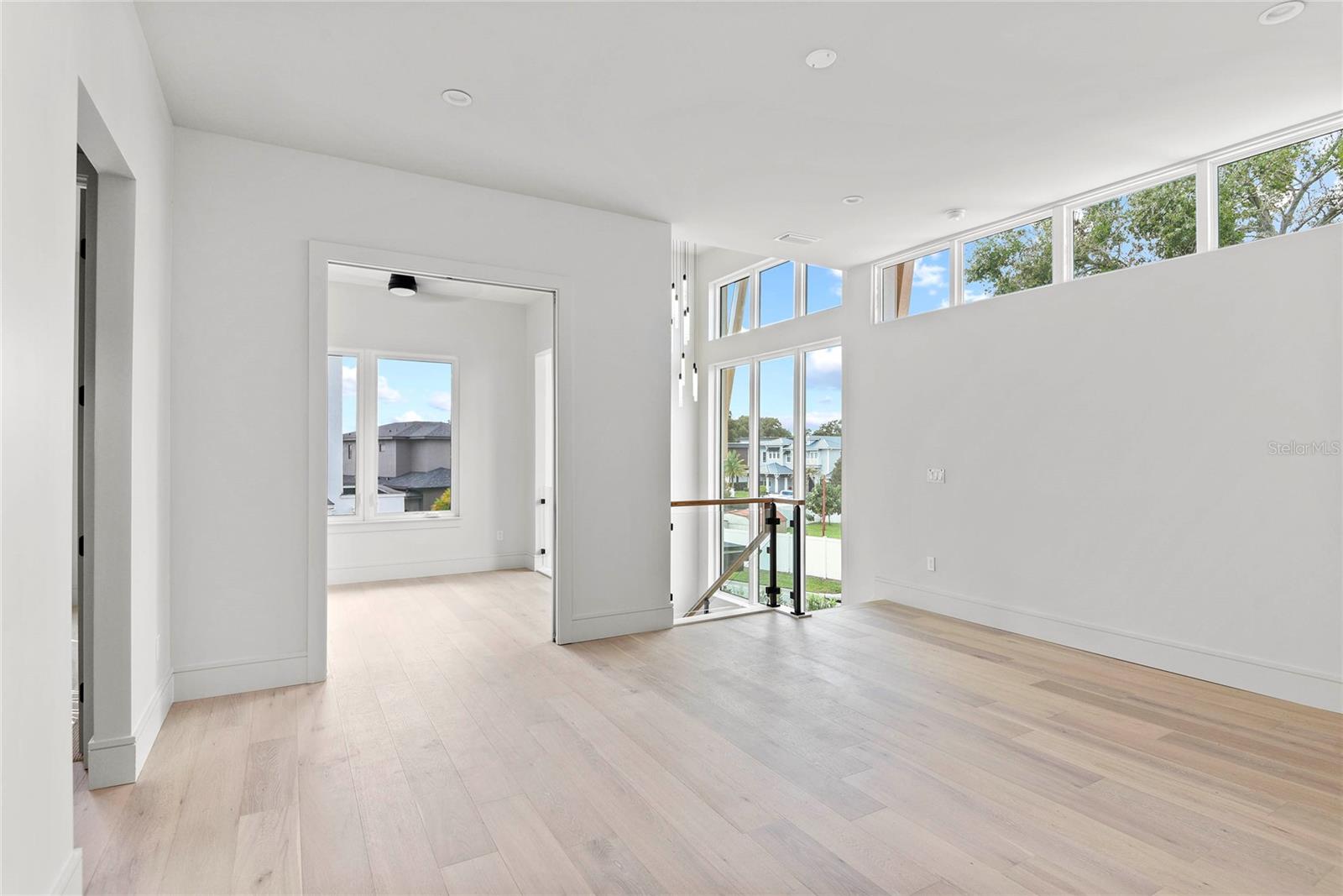 LAKE KILLARNEY SHORES - Residential