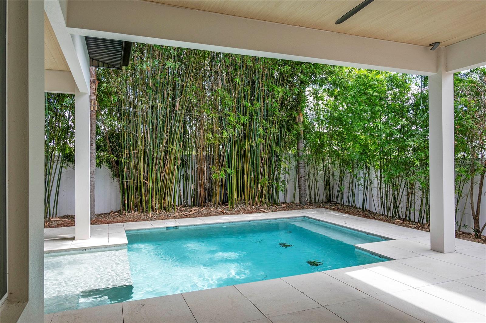 LAKE KILLARNEY SHORES - Residential