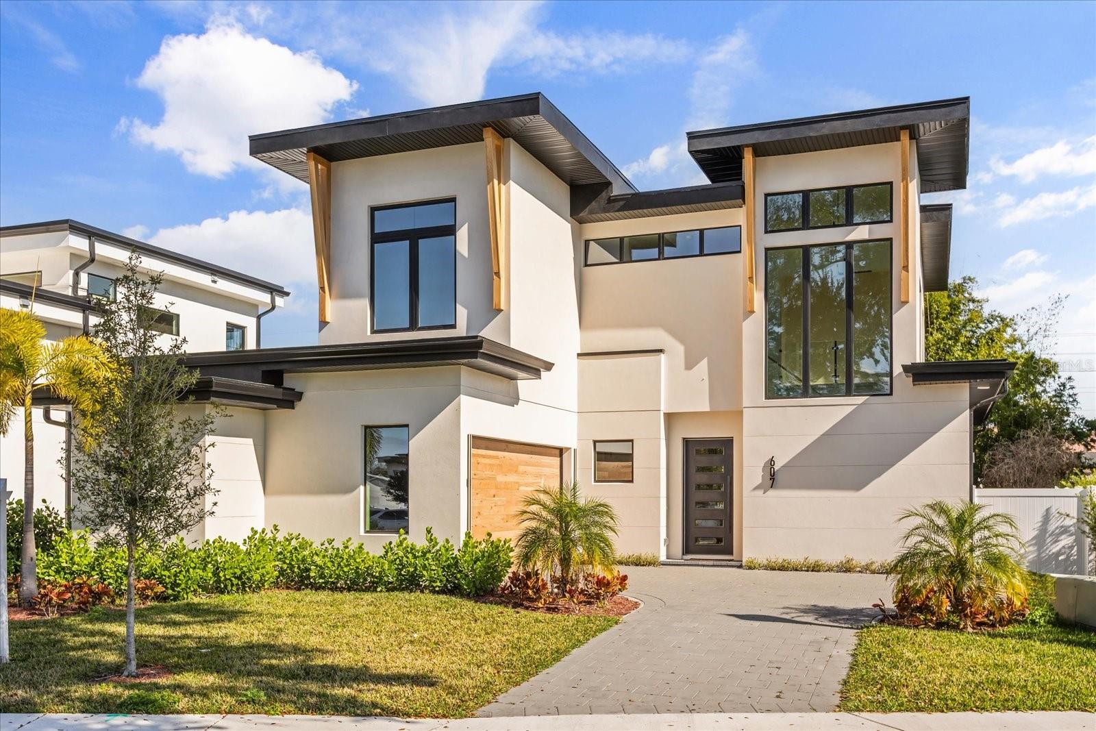 LAKE KILLARNEY SHORES - Residential