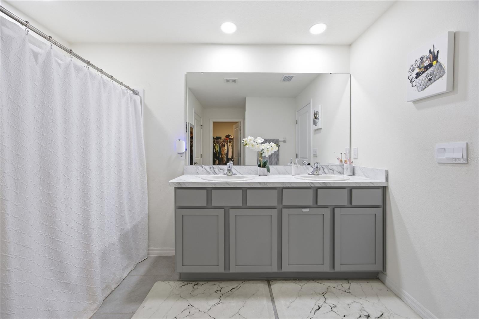 MARION OAKS UN 3 - Residential