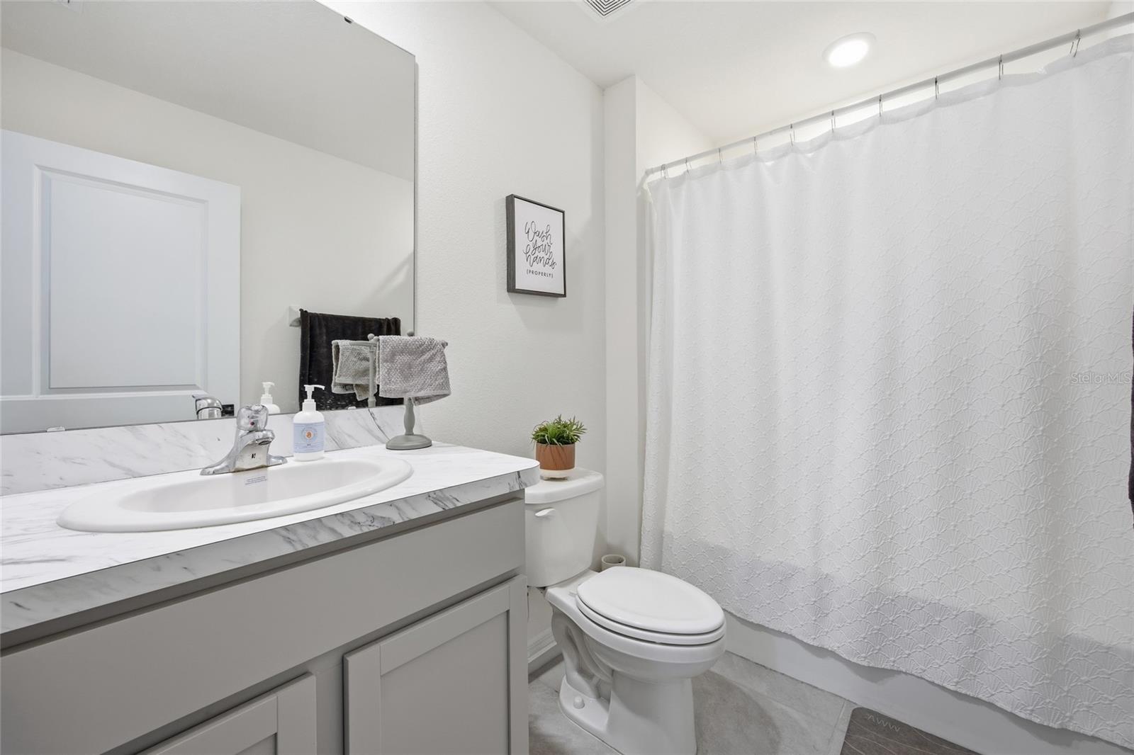 MARION OAKS UN 3 - Residential