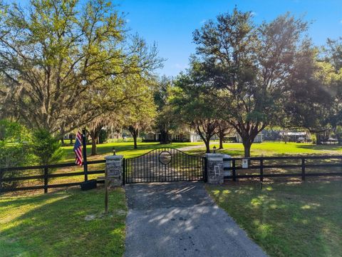 Photo of 12501 N Us Highway 27, Ocala, FL 34482 (MLS # OM716524)