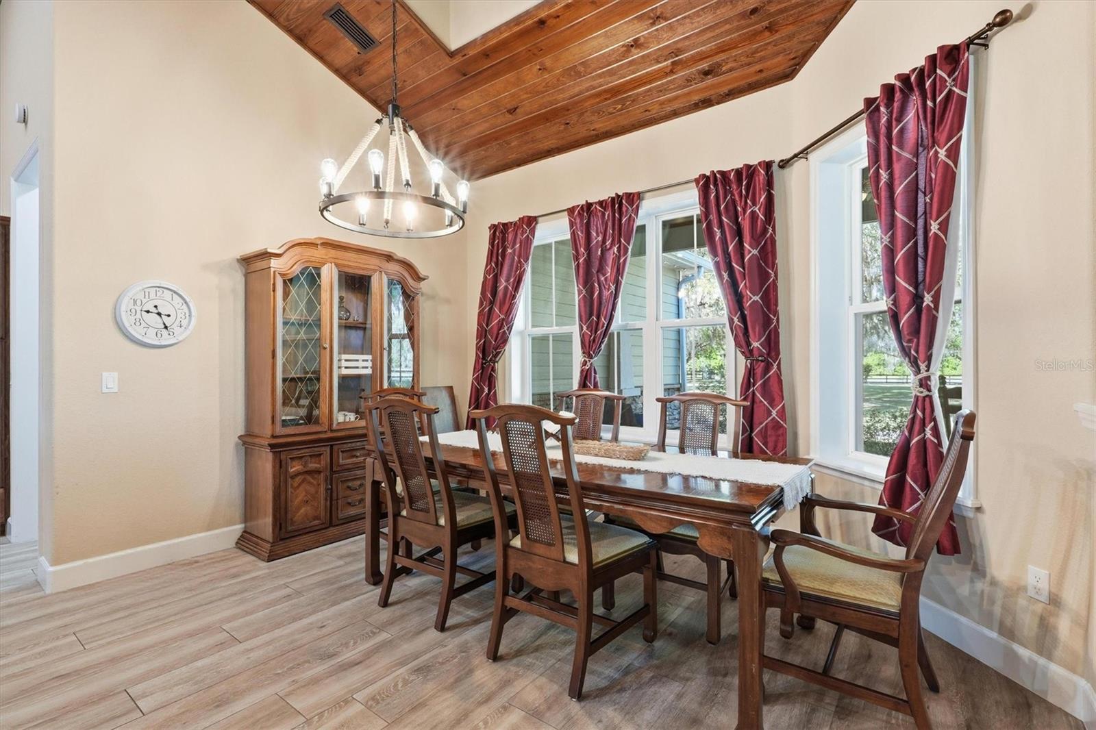 12501 N US HIGHWAY 27