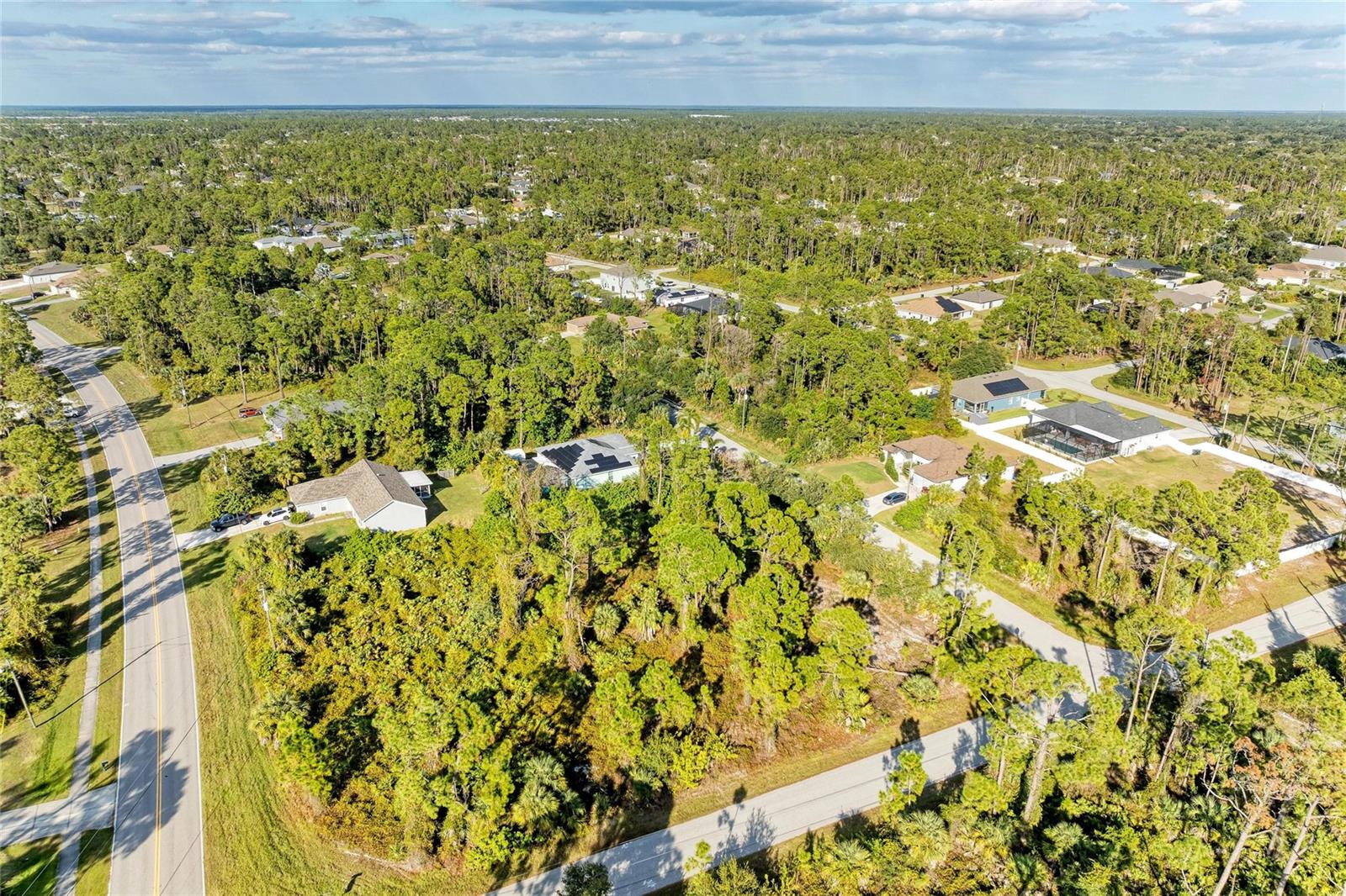 PORT CHARLOTTE SUB 33 - Land