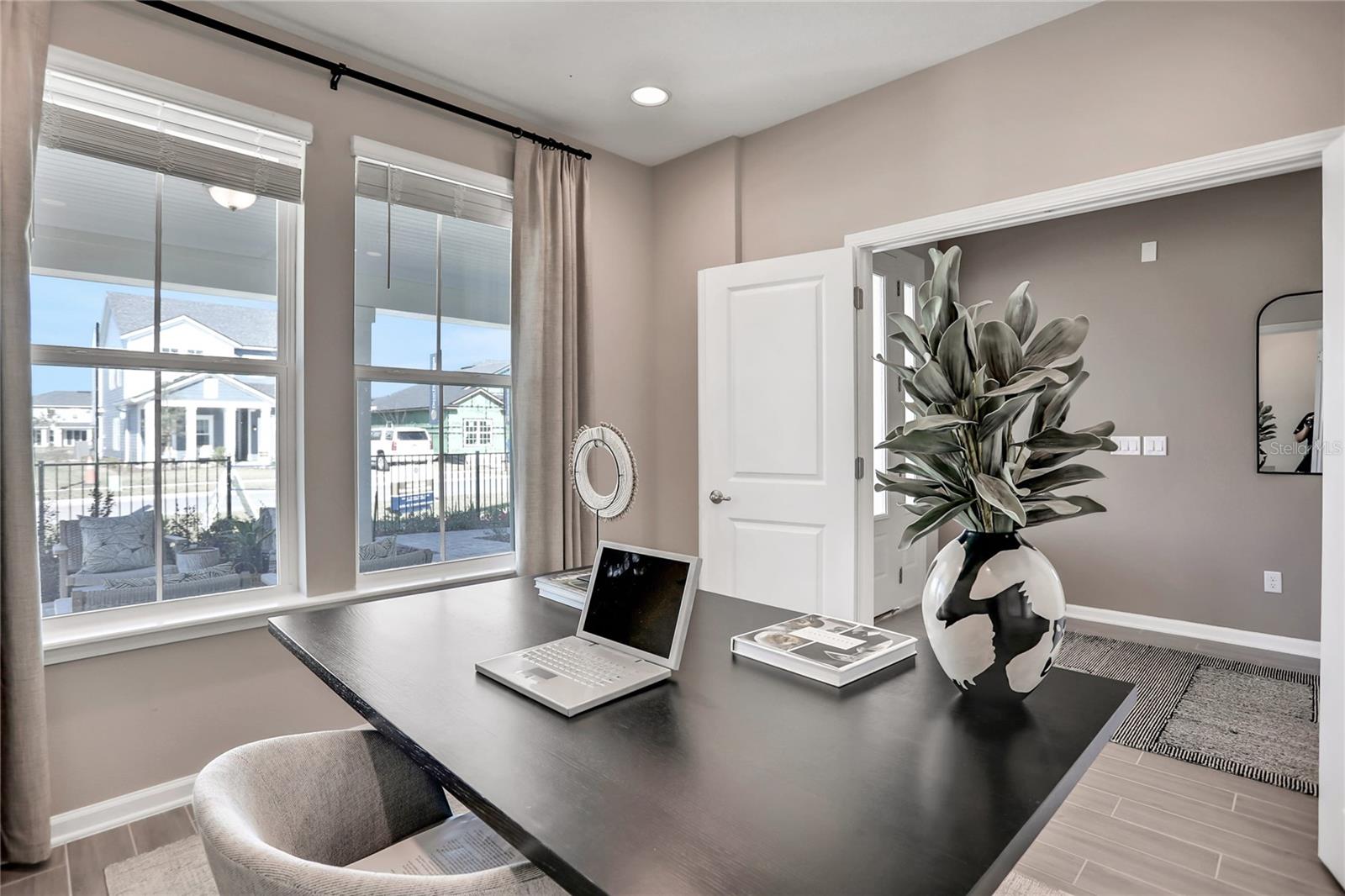 HOLLY LANDING SILVERLEAF - Residential