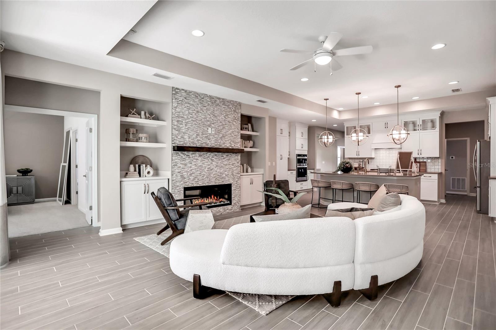 HOLLY LANDING SILVERLEAF - Residential