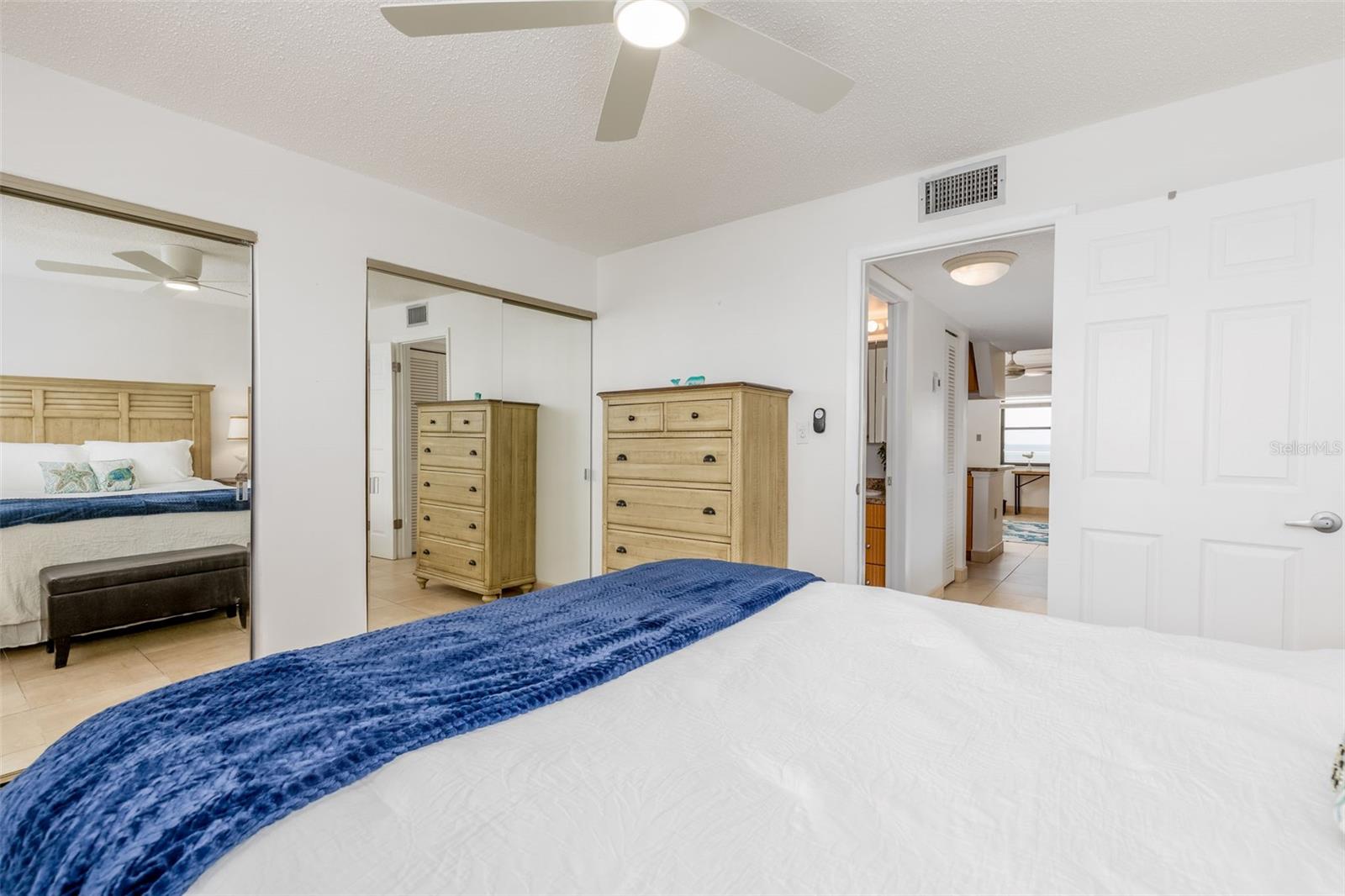 SUNSET CHATEAU CONDO - Residential