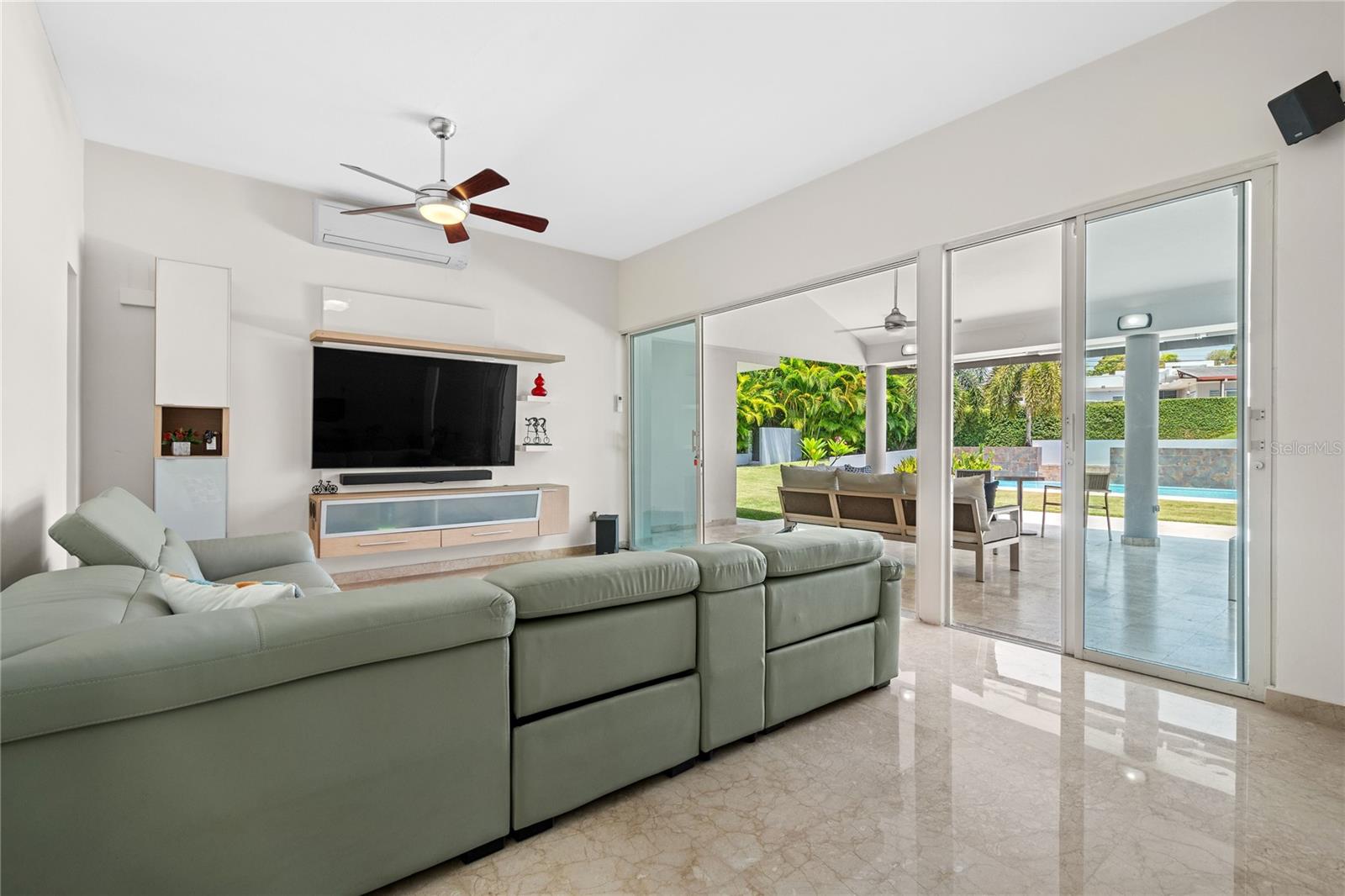 URBANIZACIÓN SAN FRANCISCO - Residential