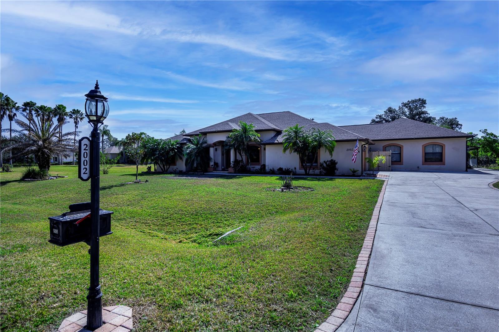 2002 PALM VIEW ROAD