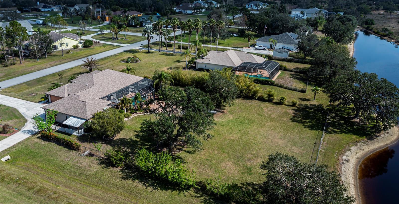 2002 PALM VIEW ROAD