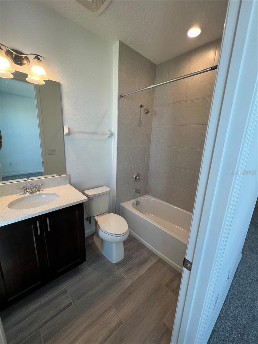 BRIX/THE PACKING DISTRICT - Residential