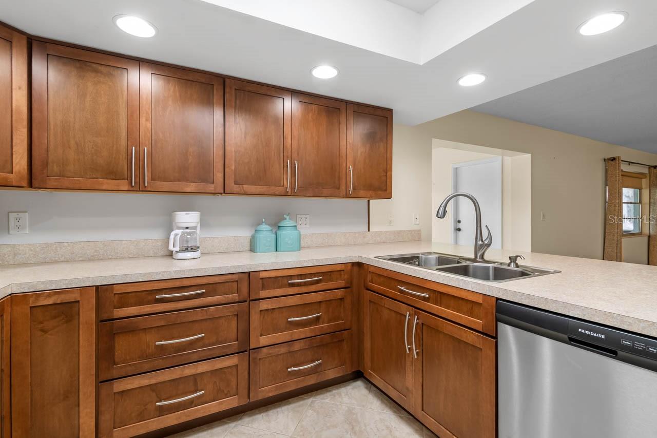 HIGHGATE II CONDO PH - Residential