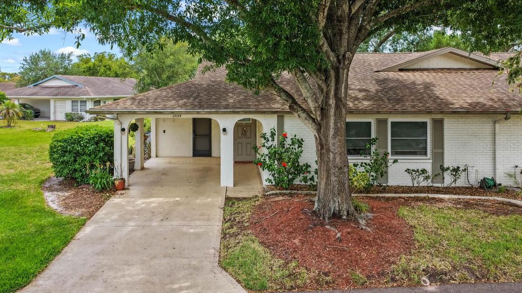 Photo of 2034 Hawkhurst Circle #178, Sun City Center, FL 33573 (MLS # TB8499813)