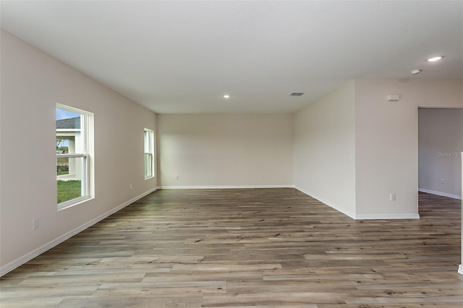 SCENIC TERRACE - Residential