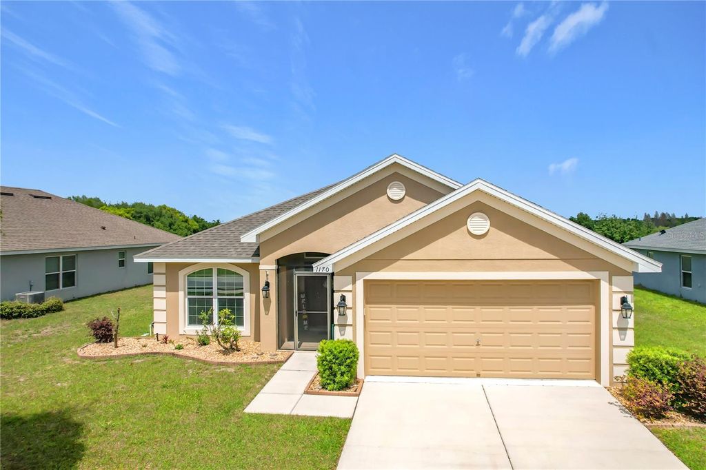 Photo of 1170 Legatto Loop, Dundee, FL 33838 (MLS # P4938302)