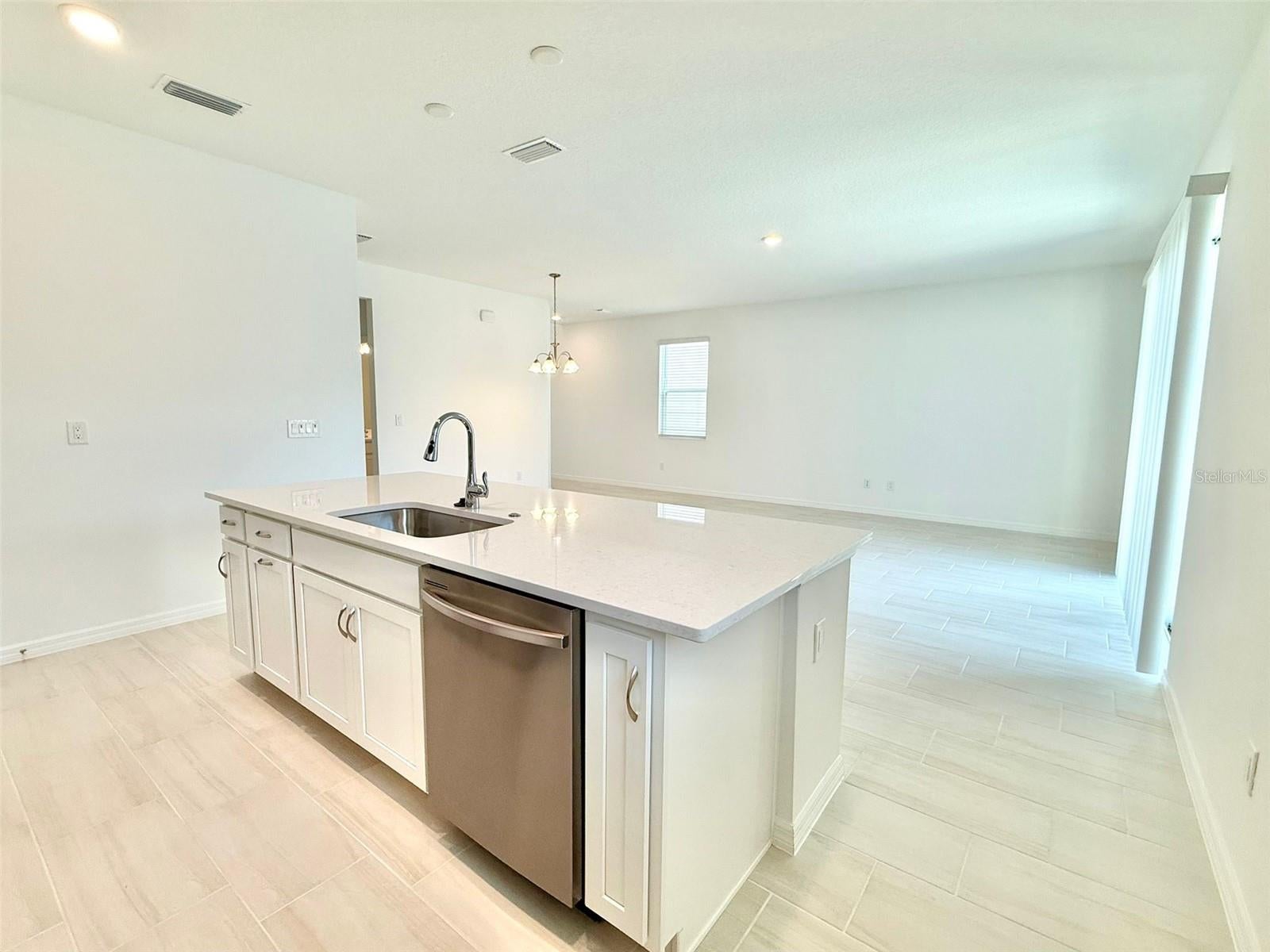 1162 HAPPY FOREST LOOP